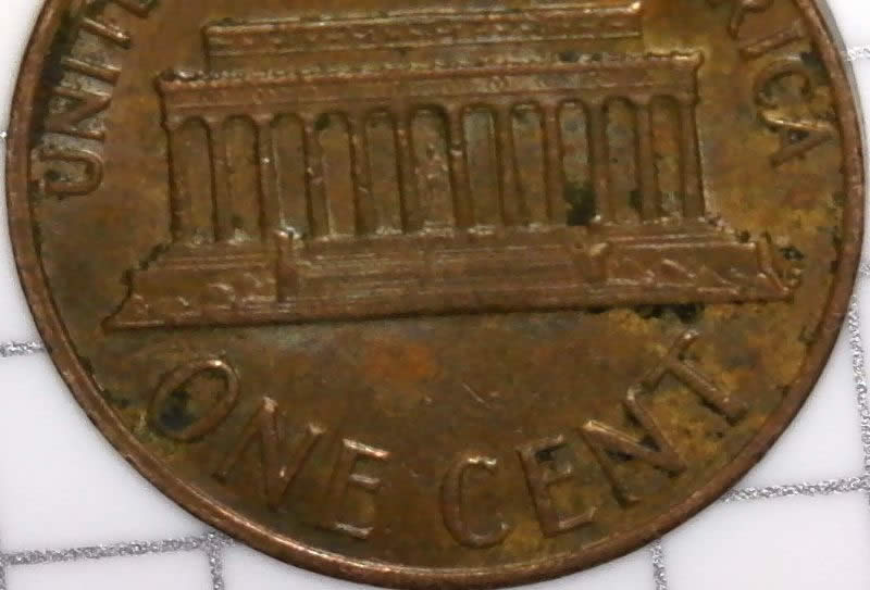 1973-P-Lincoln-Memorial-Cent-With-Die-Chip-In-B-Aka-Broken-Post